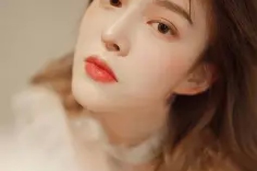 王俊凯假唱事件后又被爆出恋情瓜对方是大他13岁的女顶流？